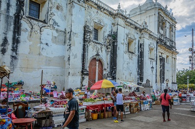 Cathedral in León , Nicaragua